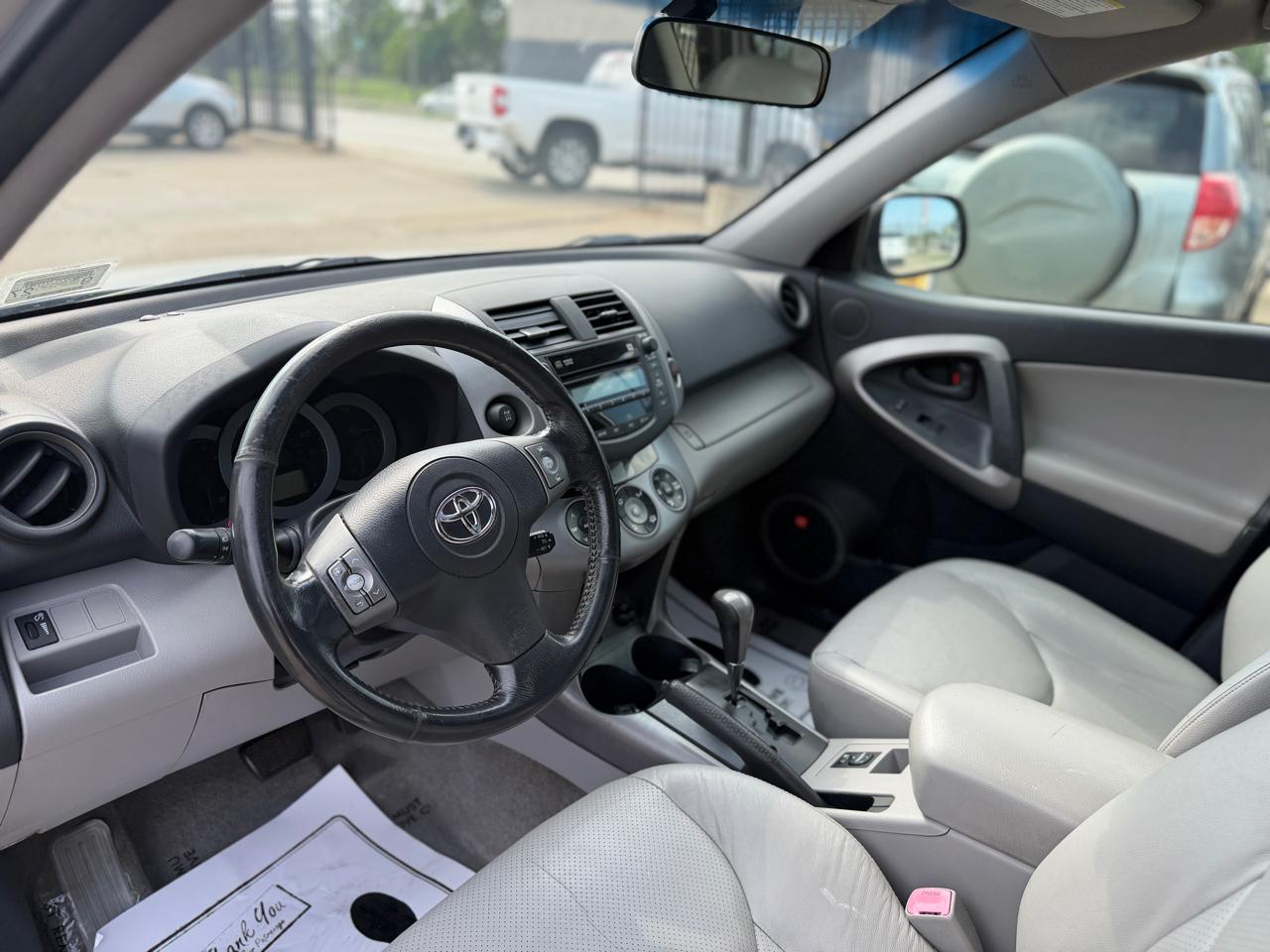 Toyota RAV4 Limited V6 4WD 2008