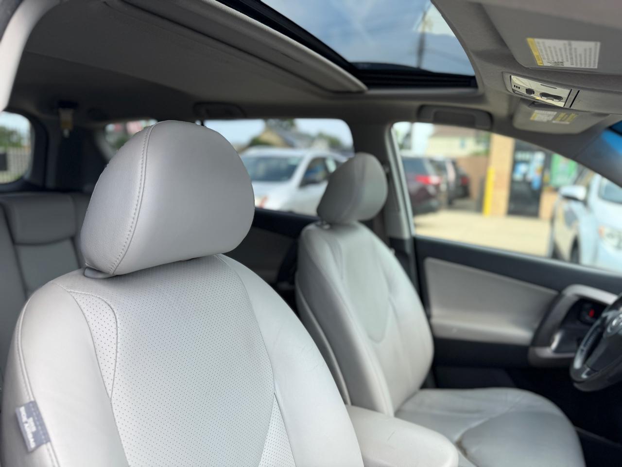 Toyota RAV4 Limited V6 4WD 2008