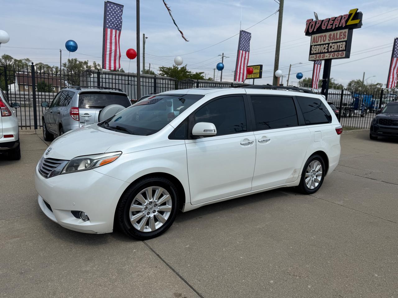 Toyota Sienna  2016