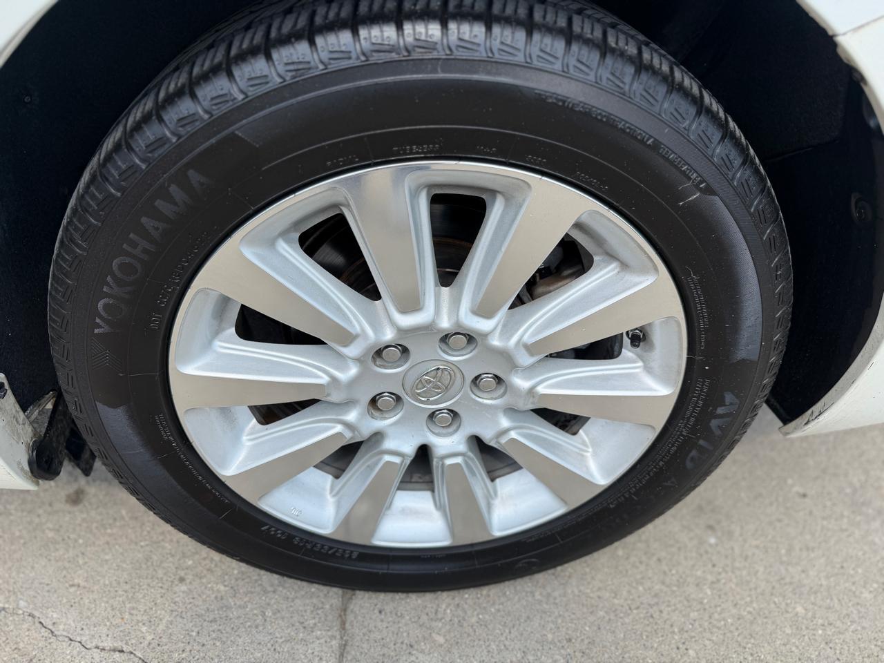 Toyota Sienna  2016