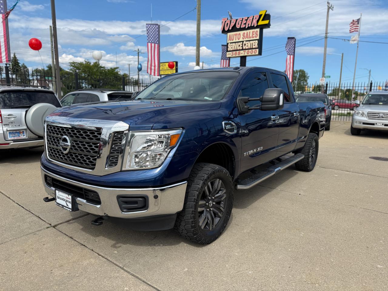 Nissan Titan XD SV Crew Cab 4WD 2018