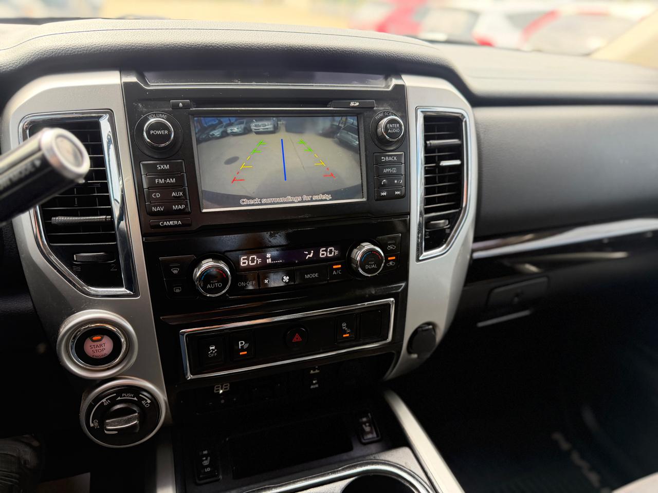 Nissan Titan XD SV Crew Cab 4WD 2018