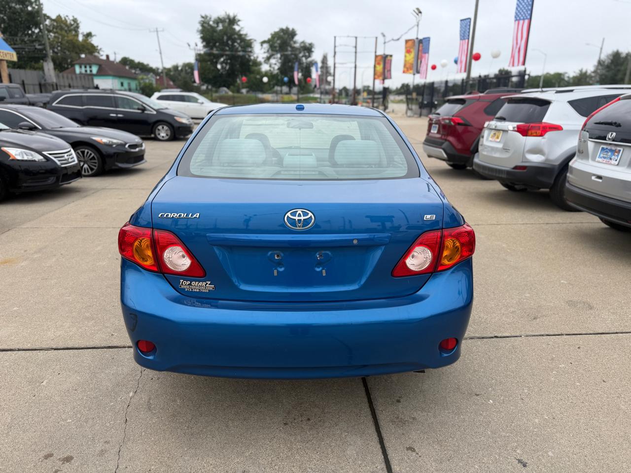 Toyota Corolla LE 4-Speed AT 2010