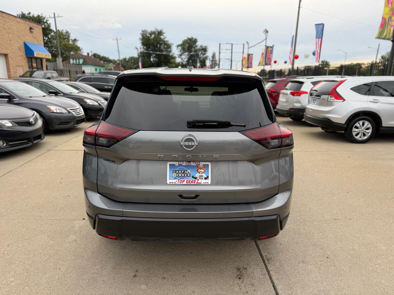 Nissan Rogue SV 2025