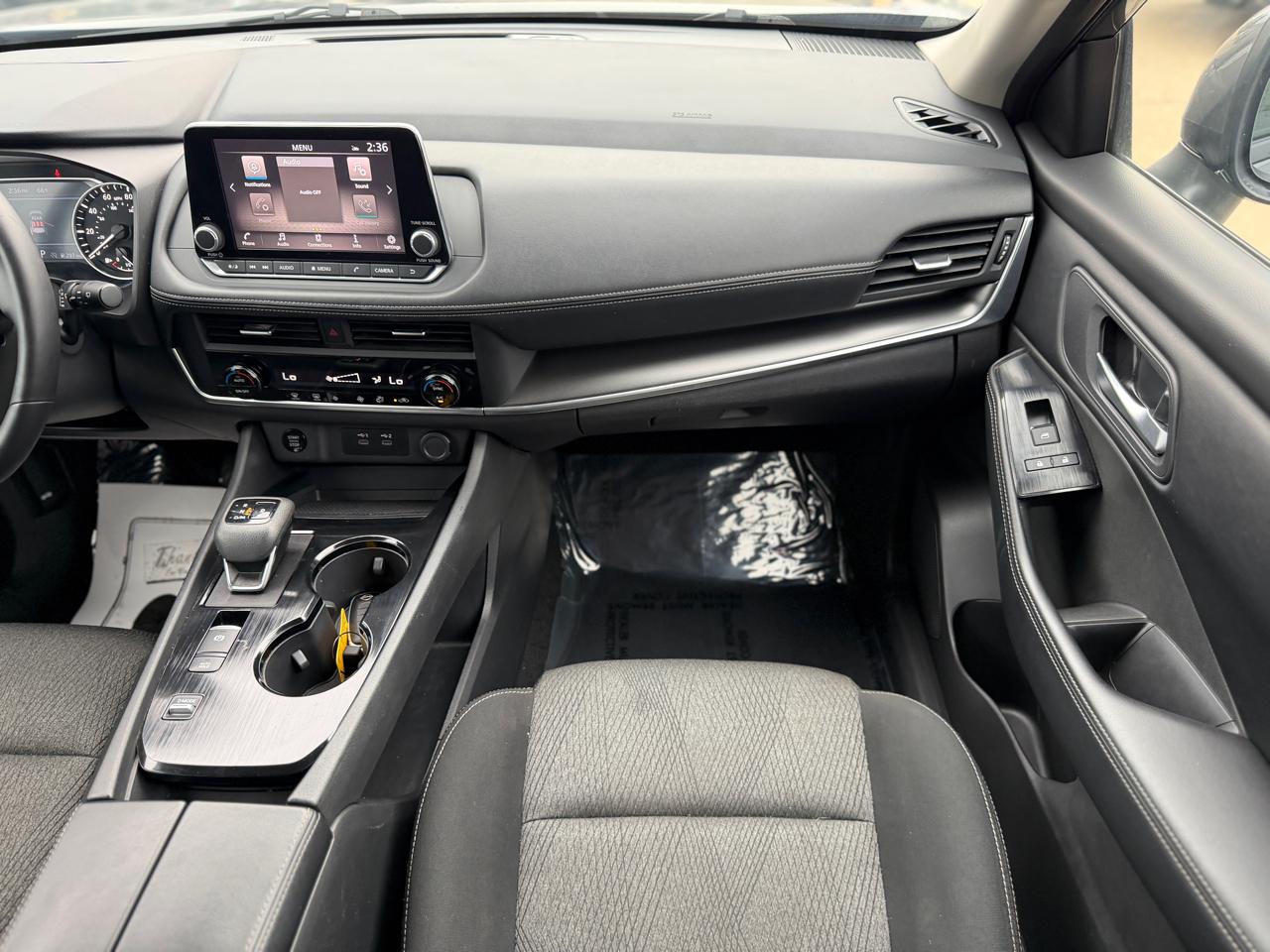 Nissan Rogue SV 2025