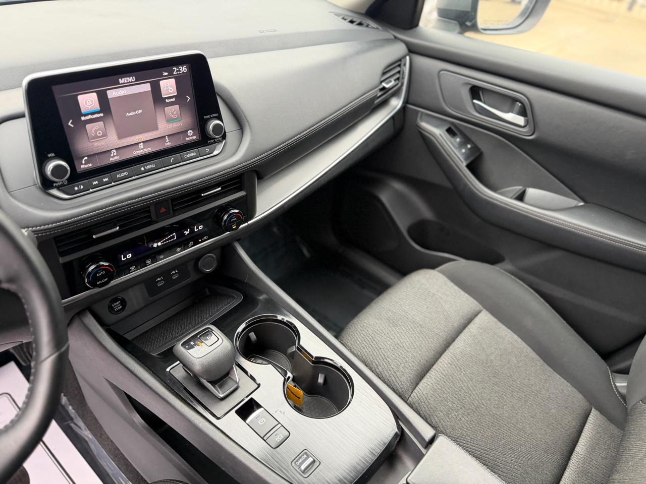 Nissan Rogue SV 2025