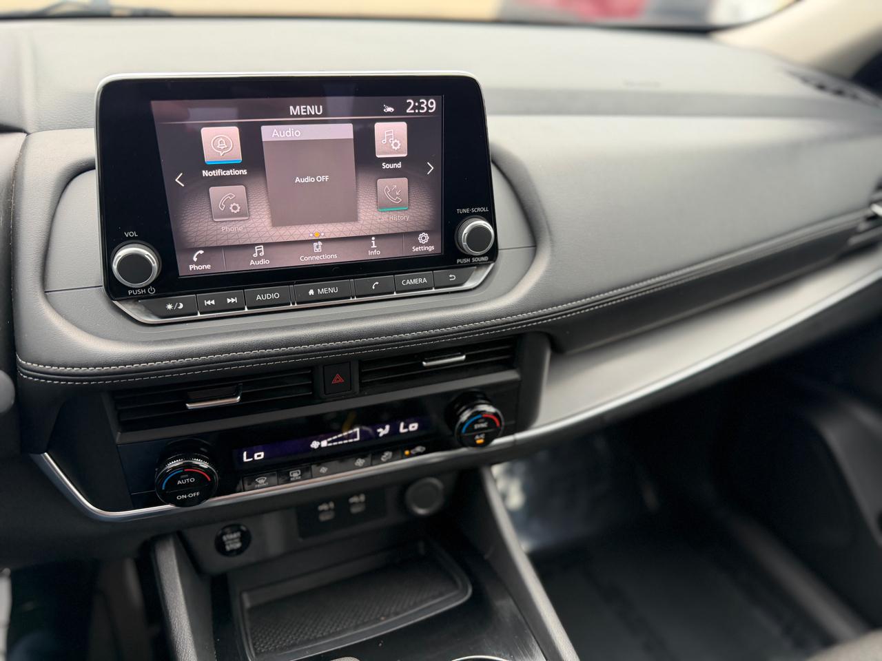 Nissan Rogue SV 2025