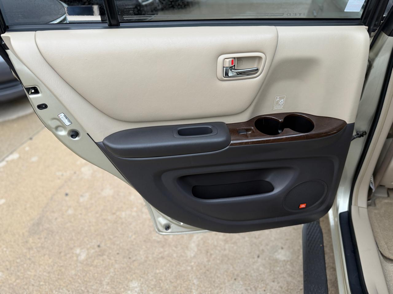 Toyota Highlander Limited 2002