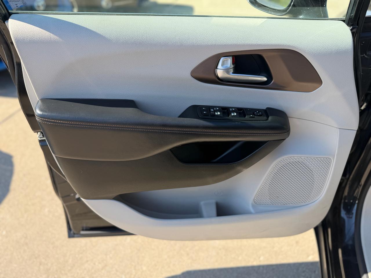 Chrysler Pacifica Touring-L Plus 2018