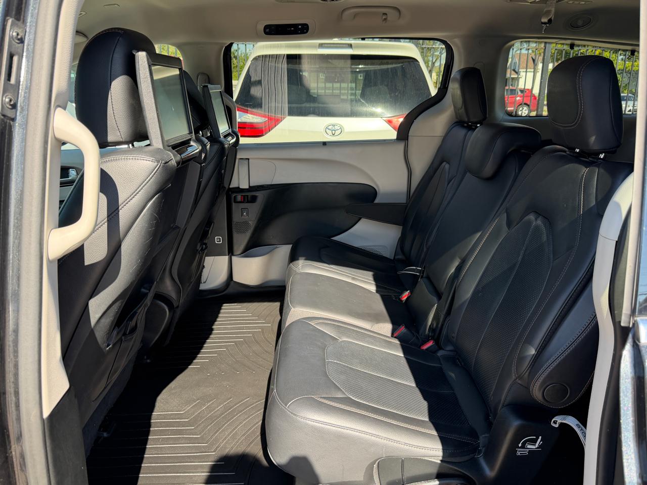 Chrysler Pacifica Touring-L Plus 2018