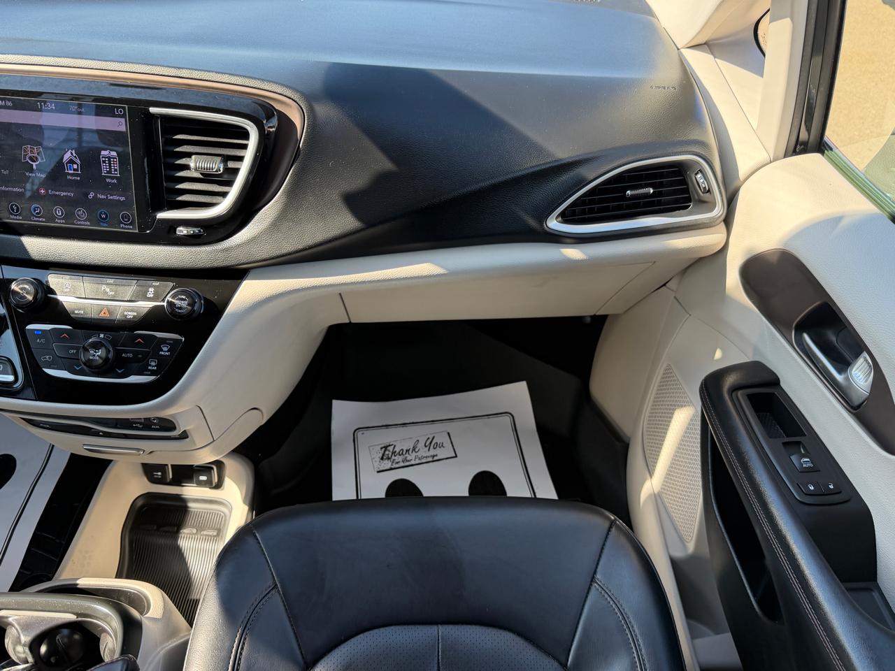 Chrysler Pacifica Touring-L Plus 2018
