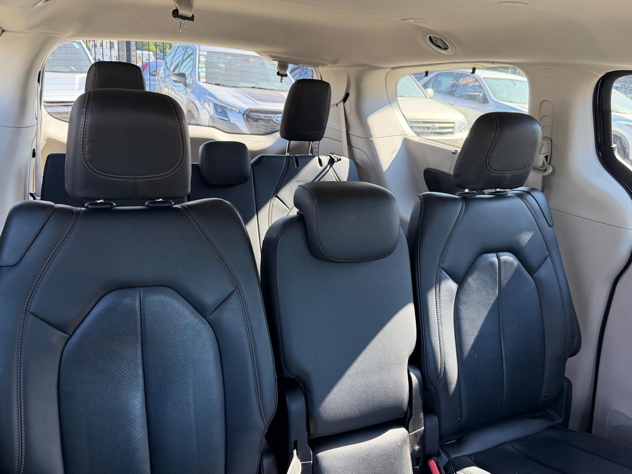 Chrysler Pacifica Touring-L Plus 2018