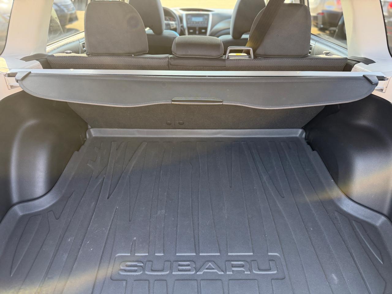 Subaru Forester 2.5X Premium 2011