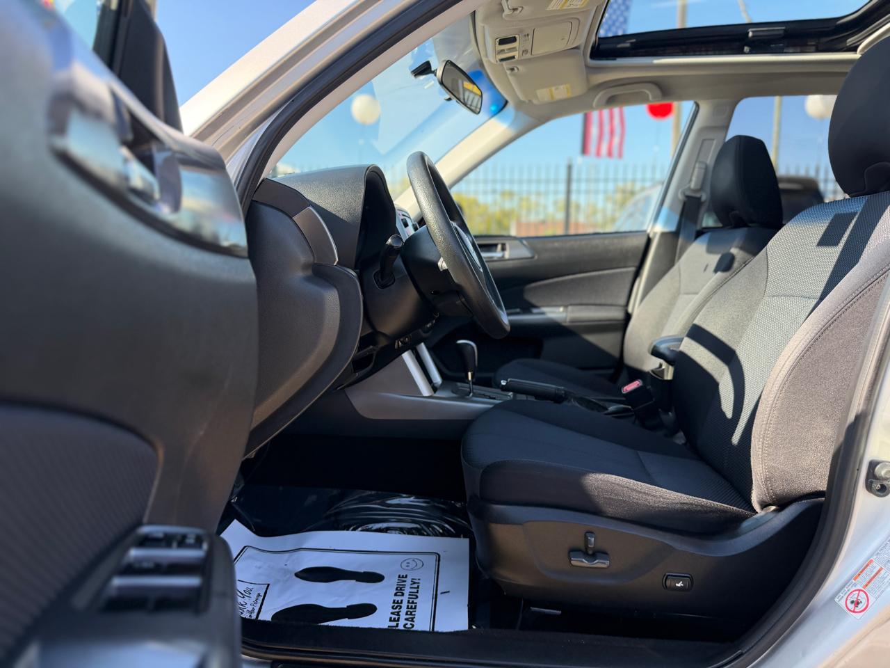 Subaru Forester 2.5X Premium 2011