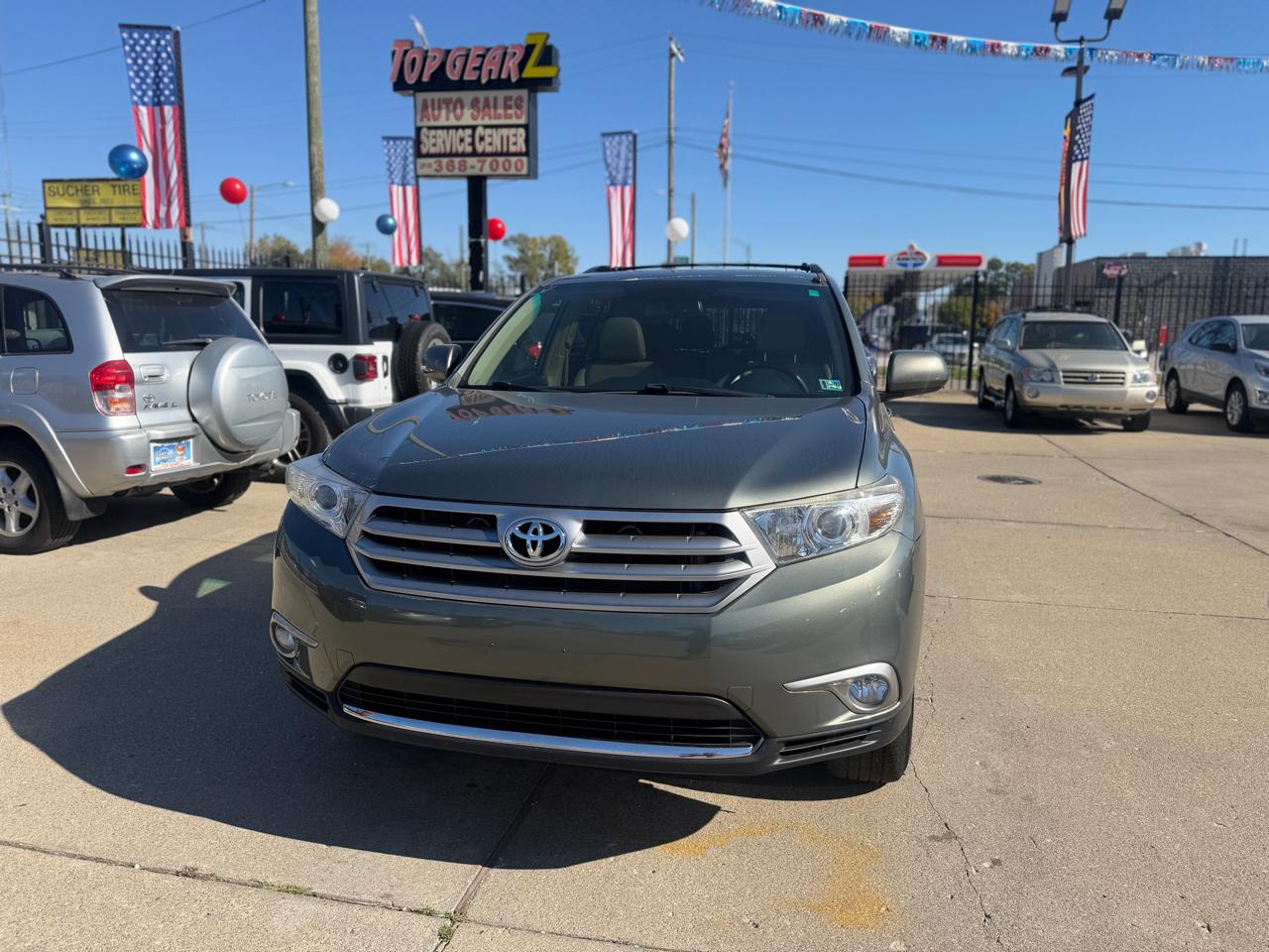 Toyota Highlander  2013