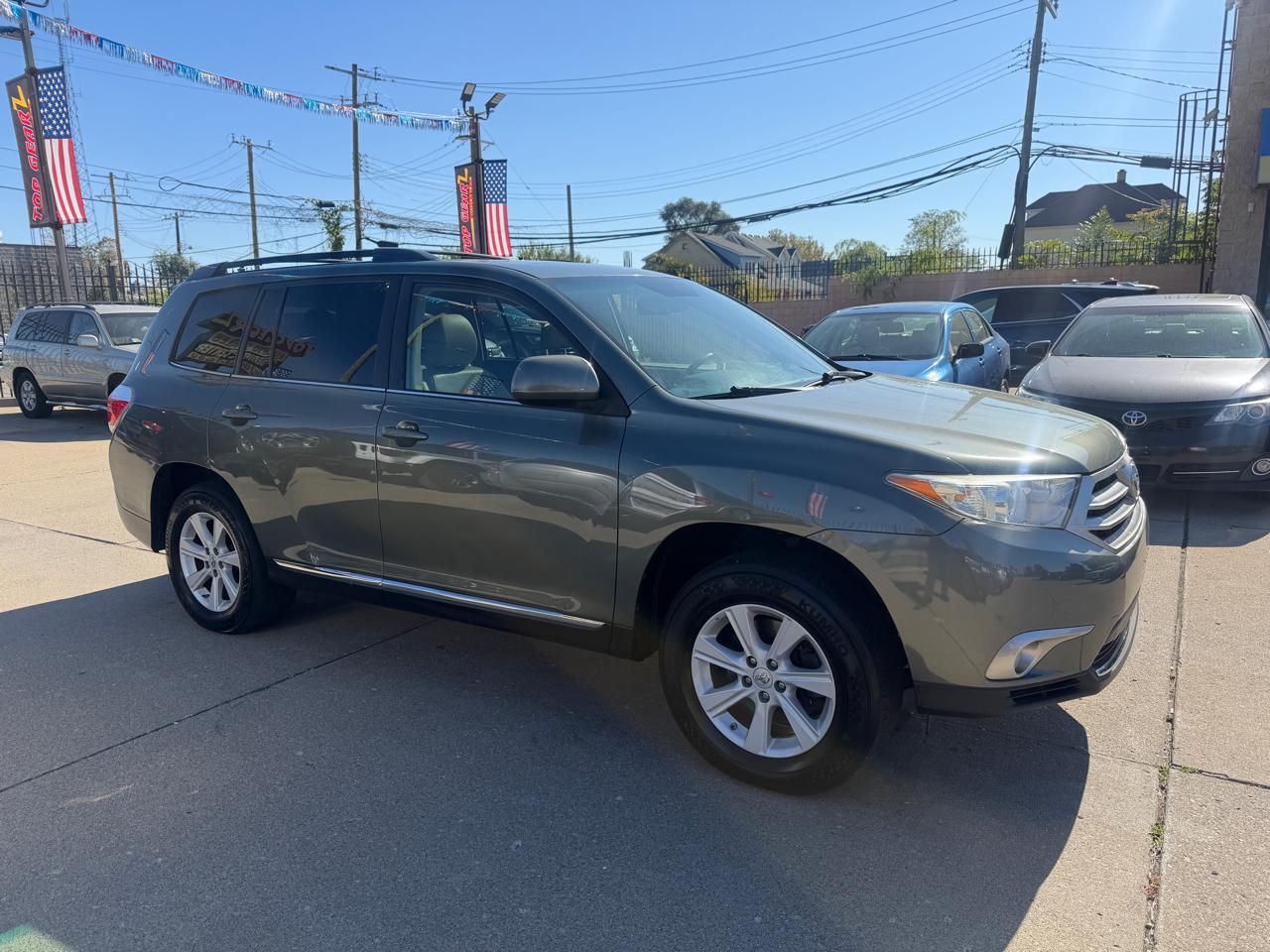 Toyota Highlander  2013