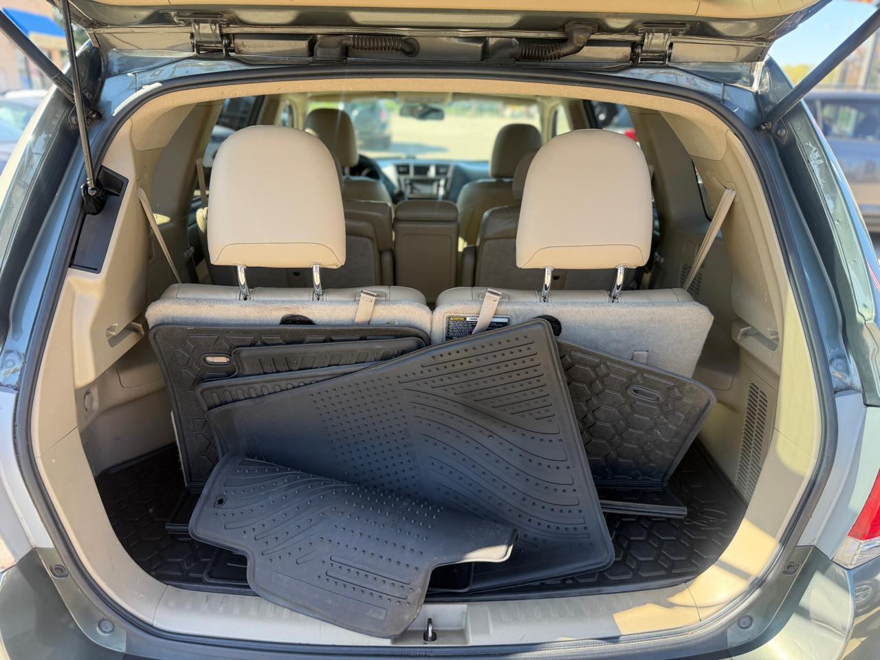 Toyota Highlander  2013