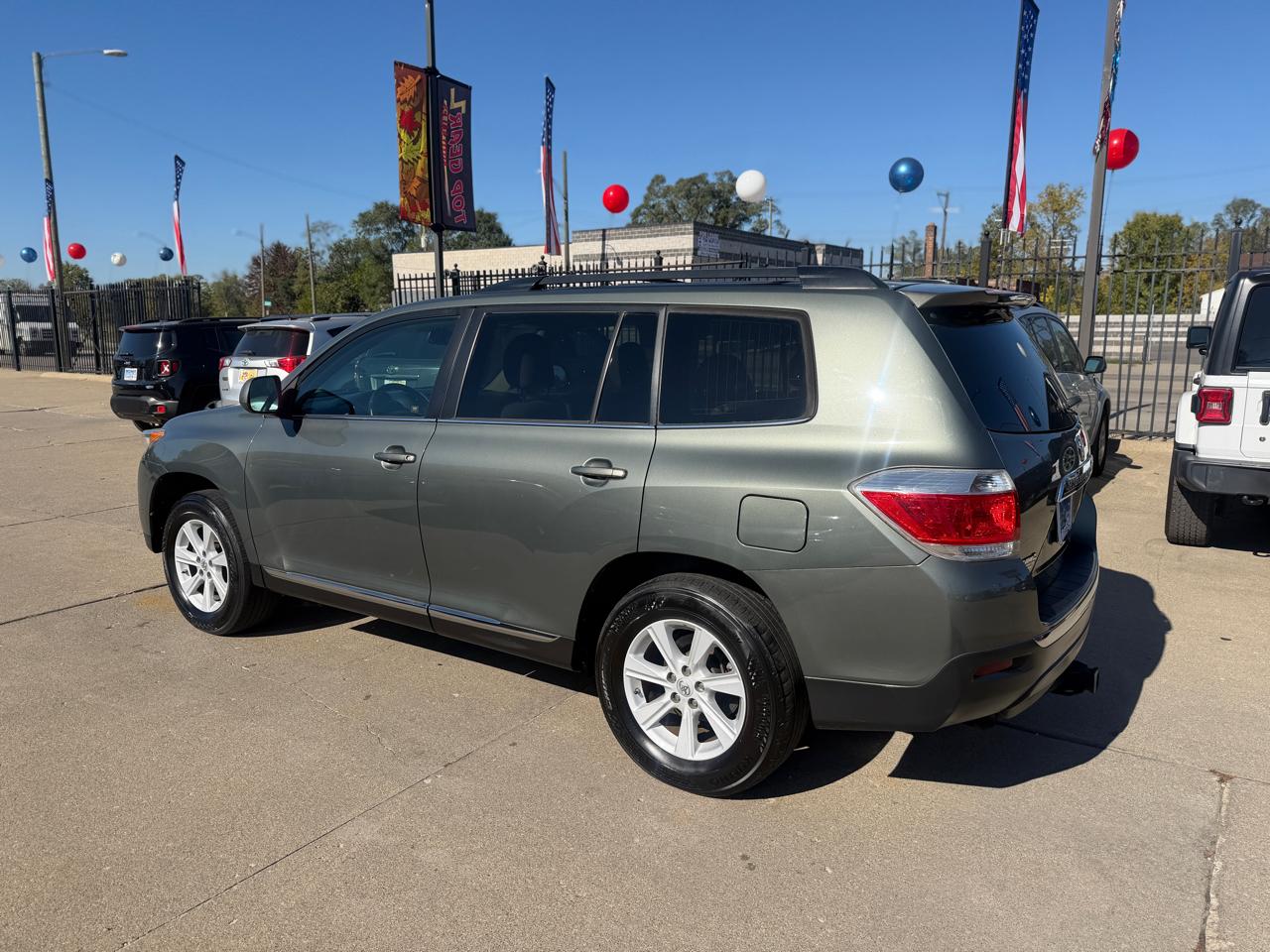 Toyota Highlander  2013