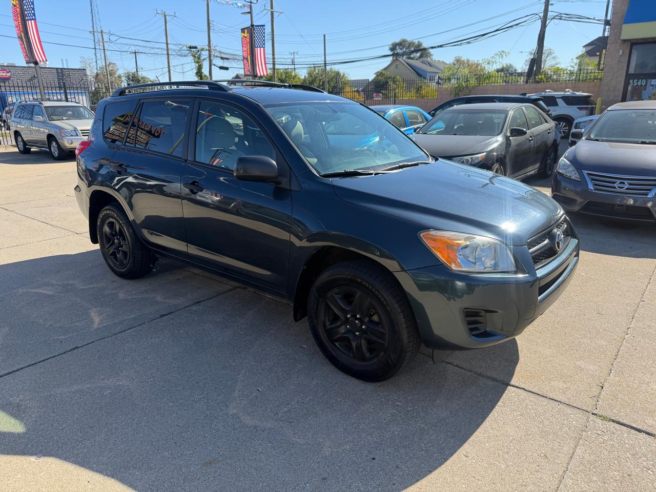Toyota RAV4  2010