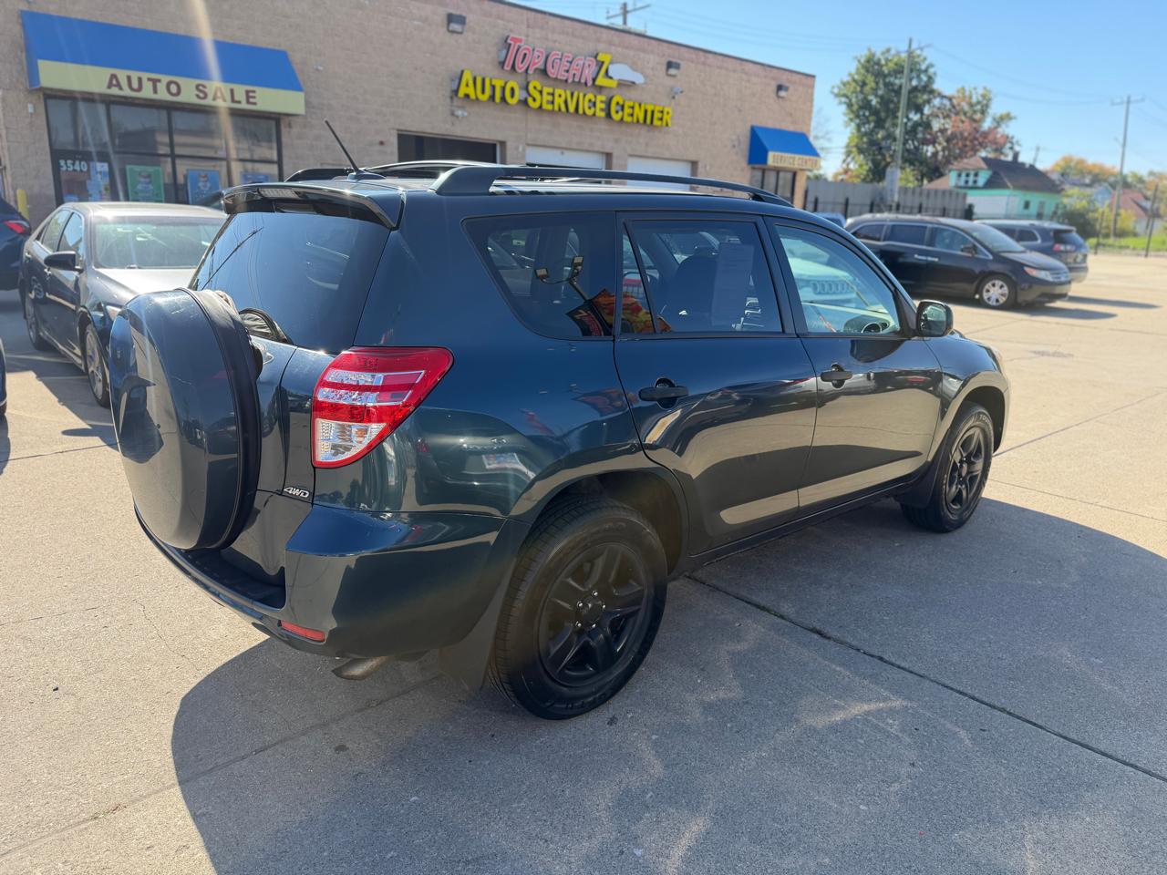 Toyota RAV4  2010