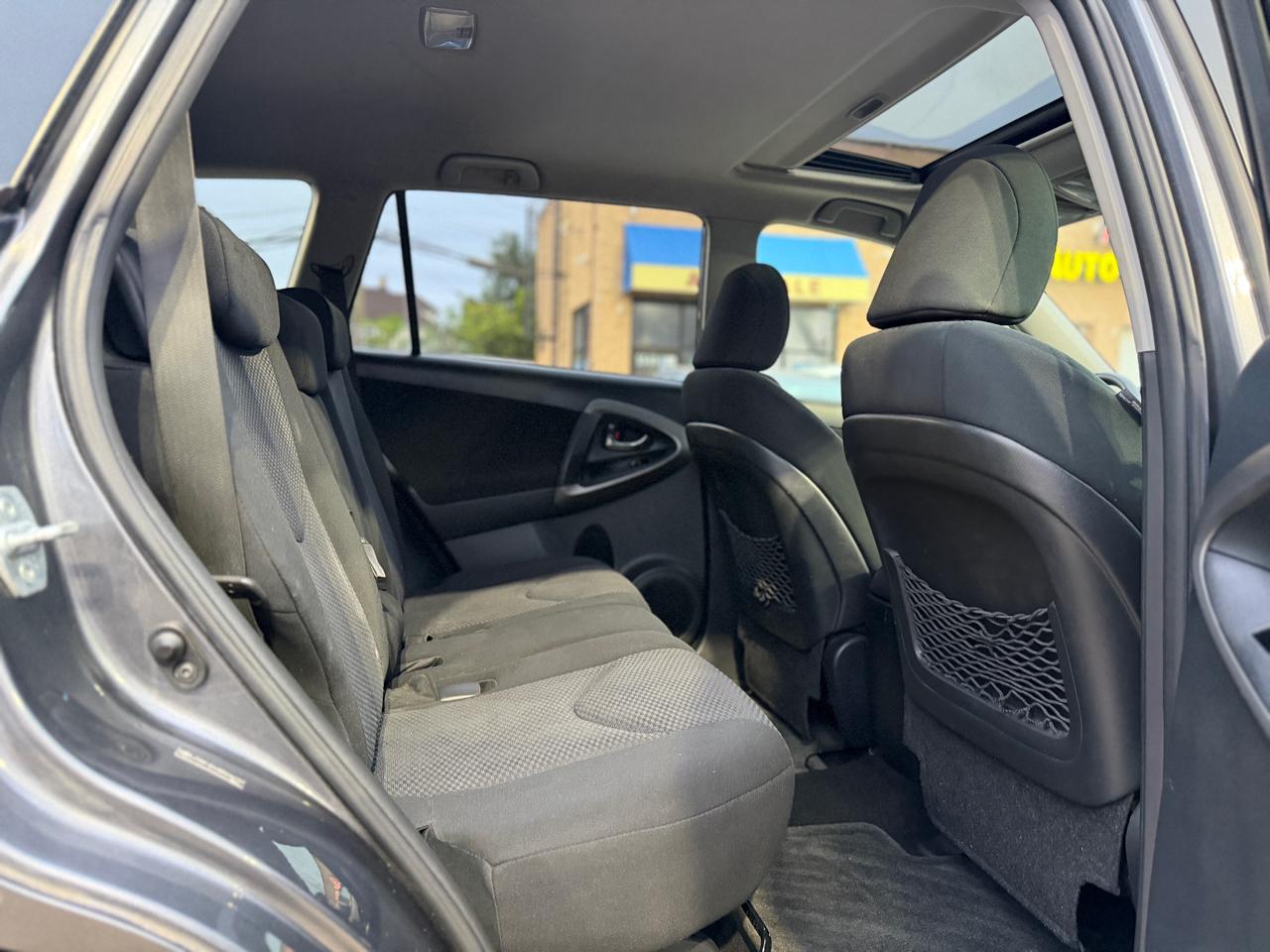 Toyota RAV4 Sport I4 4WD 2011