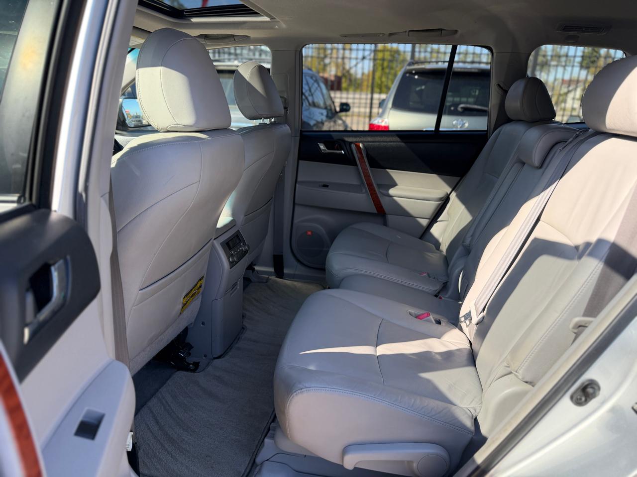 Toyota Highlander Limited 4WD 2008