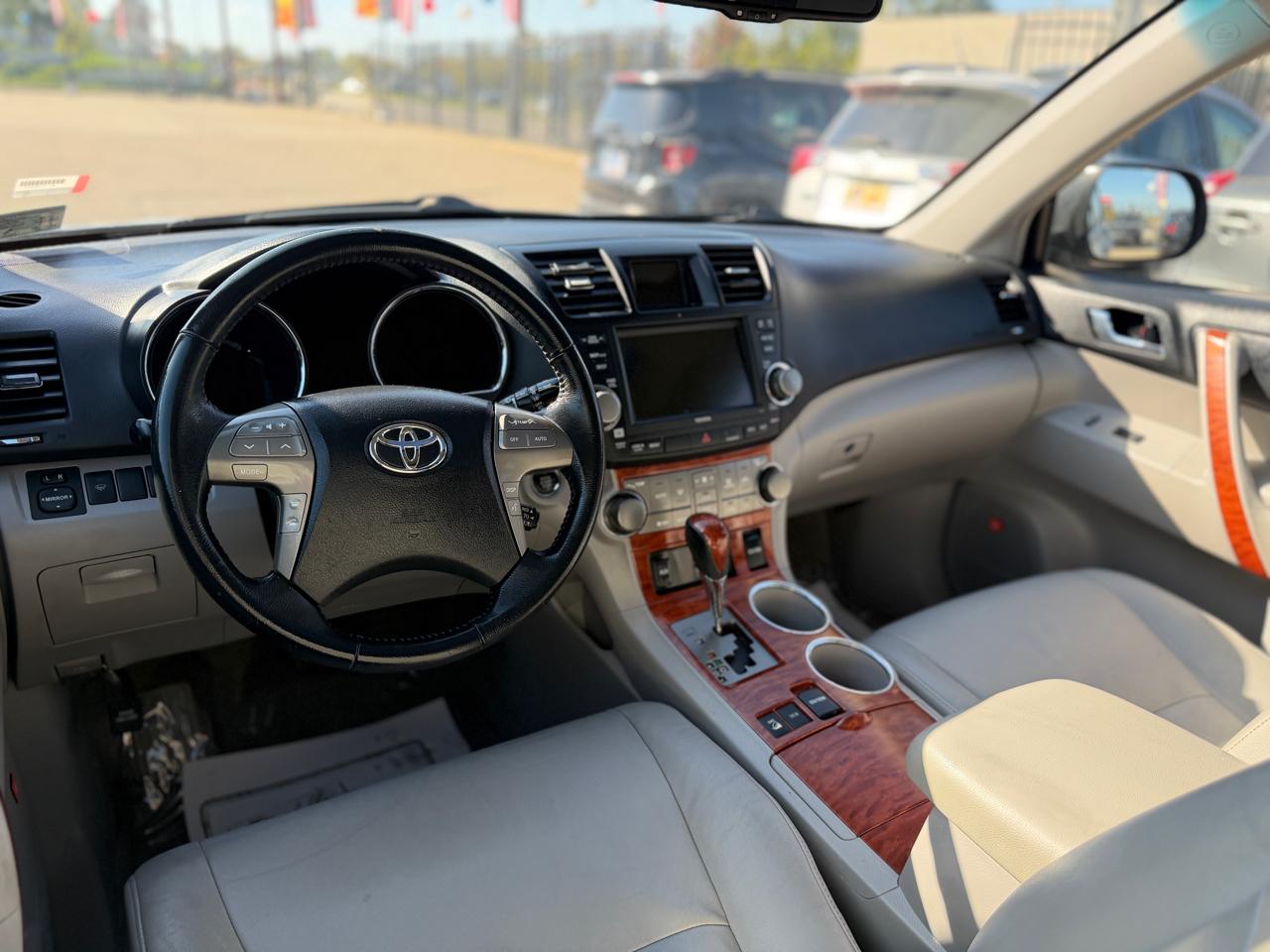 Toyota Highlander Limited 4WD 2008
