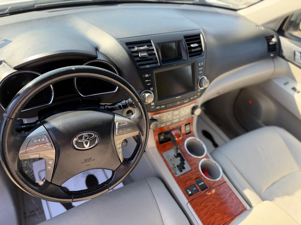 Toyota Highlander Limited 4WD 2008