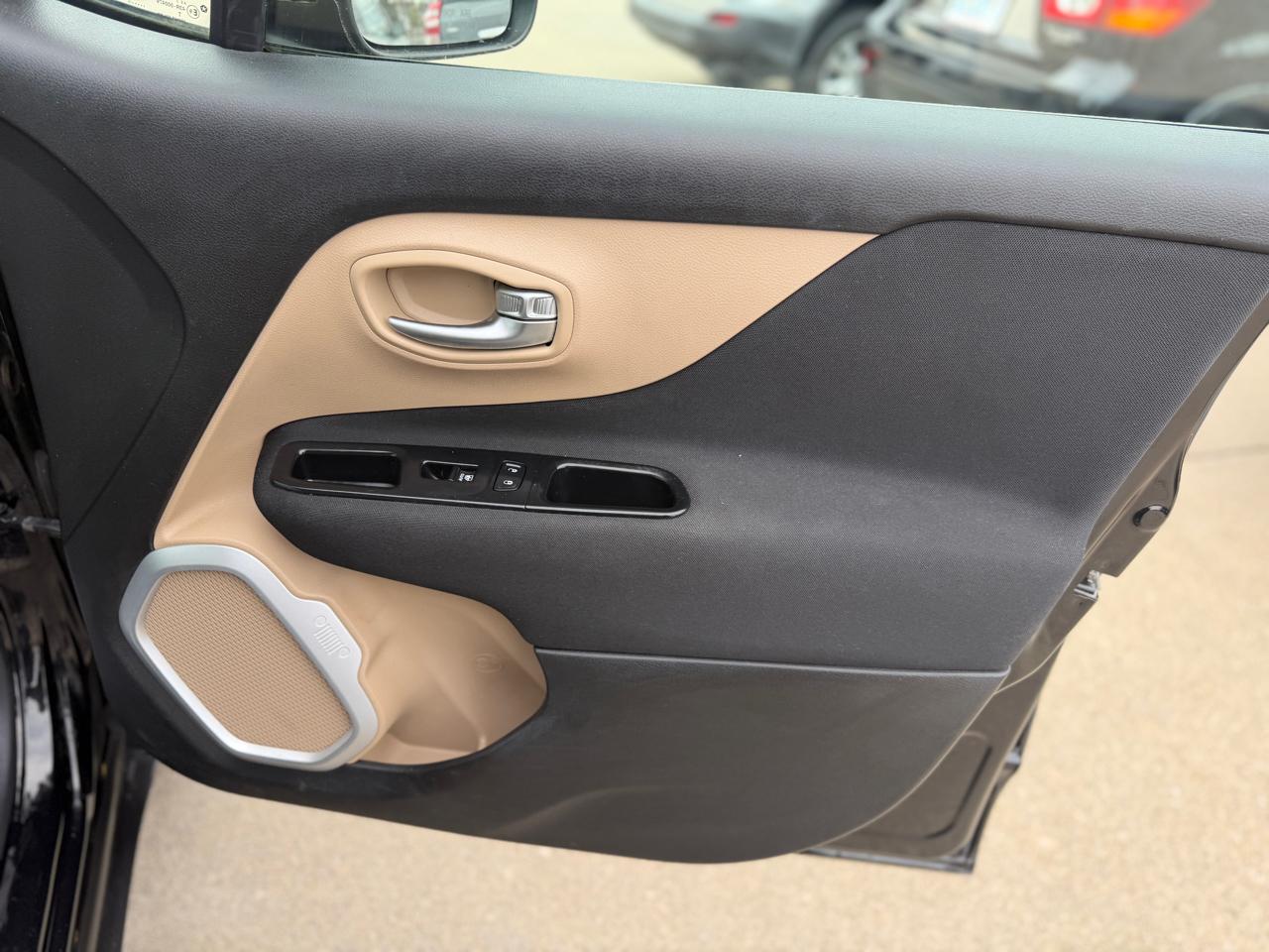 Jeep Renegade 4WD 4dr Latitude 2015