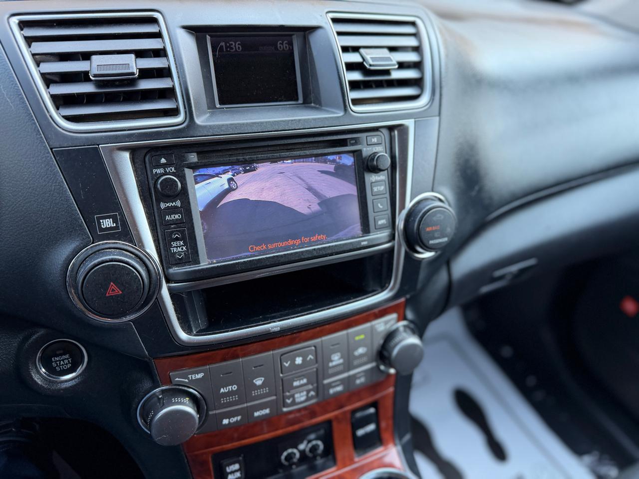 Toyota Highlander Limited 4WD 2013