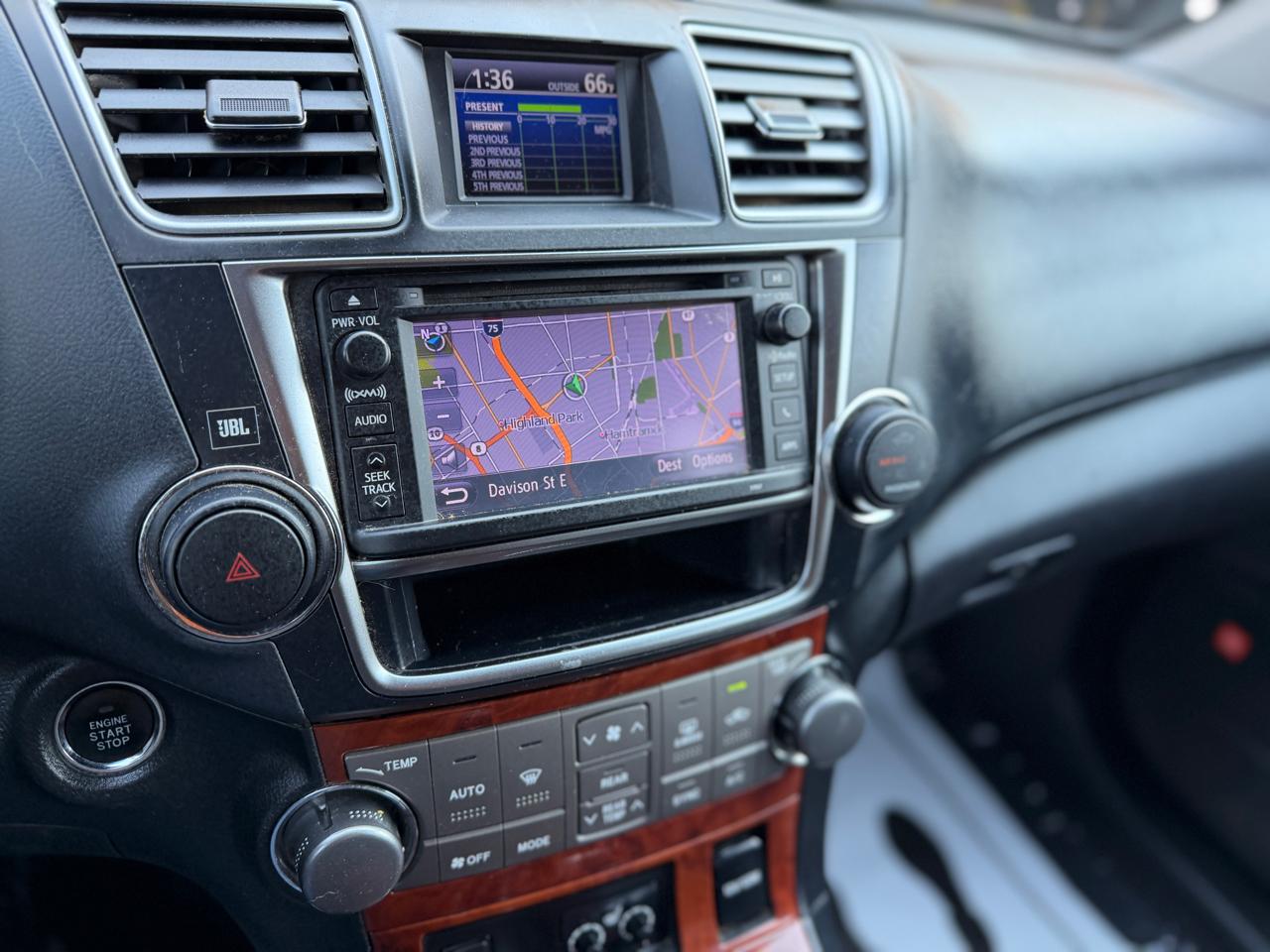 Toyota Highlander Limited 4WD 2013
