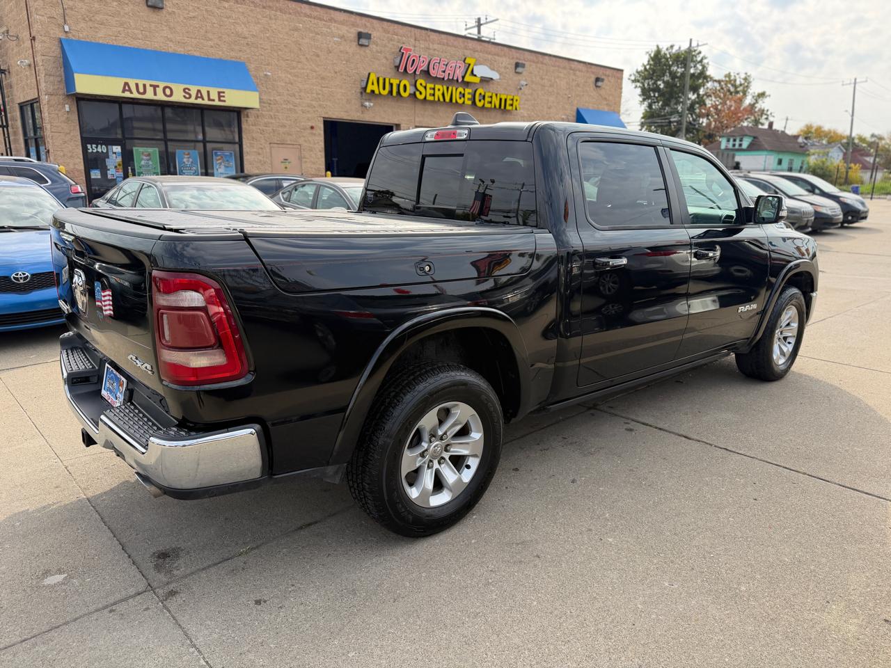 RAM 1500 Laramie Crew Cab 4WD 2019