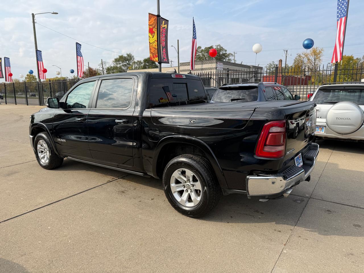 RAM 1500 Laramie Crew Cab 4WD 2019
