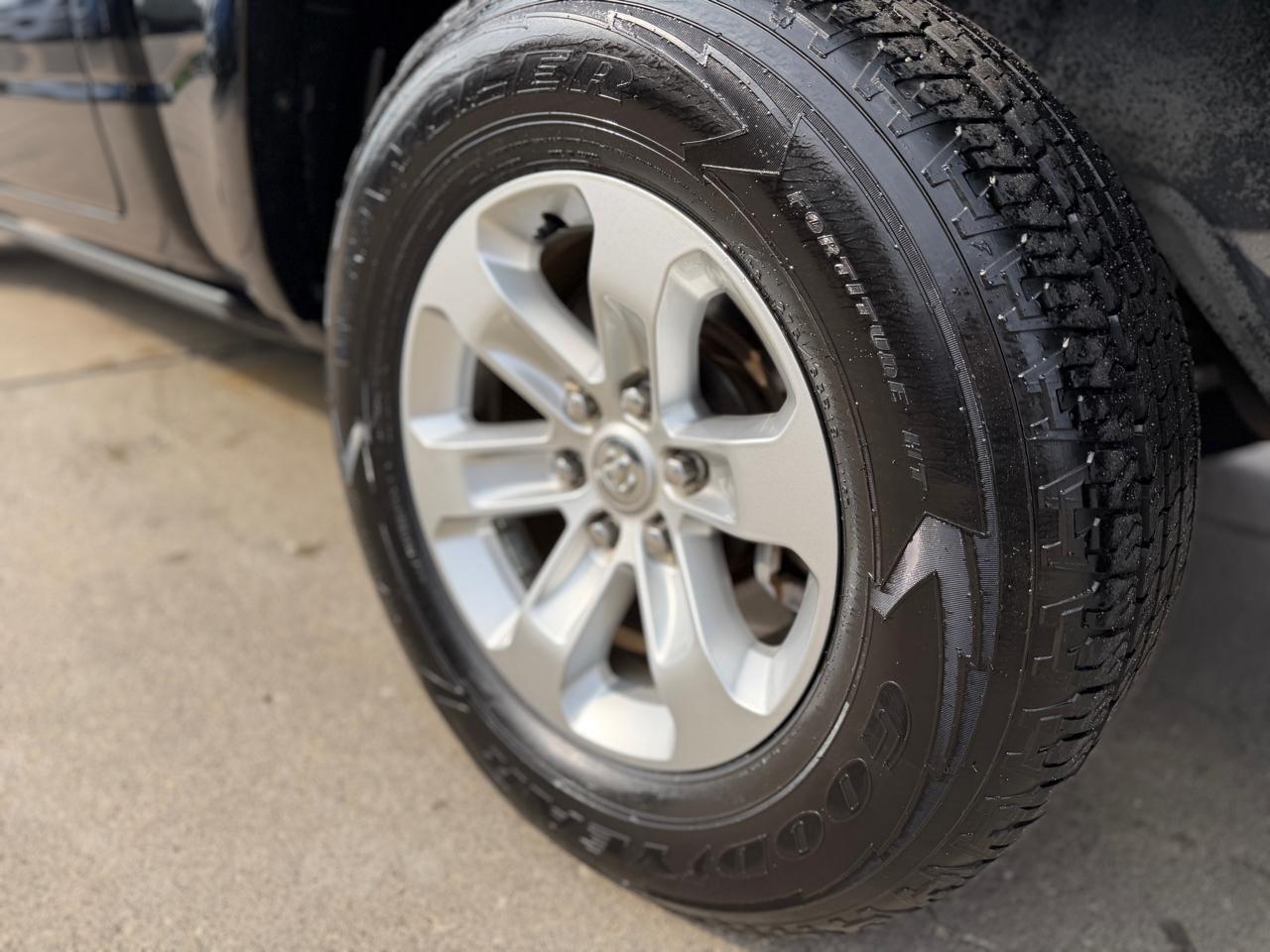 RAM 1500 Laramie Crew Cab 4WD 2019