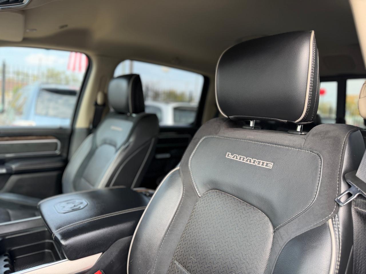 RAM 1500 Laramie Crew Cab 4WD 2019