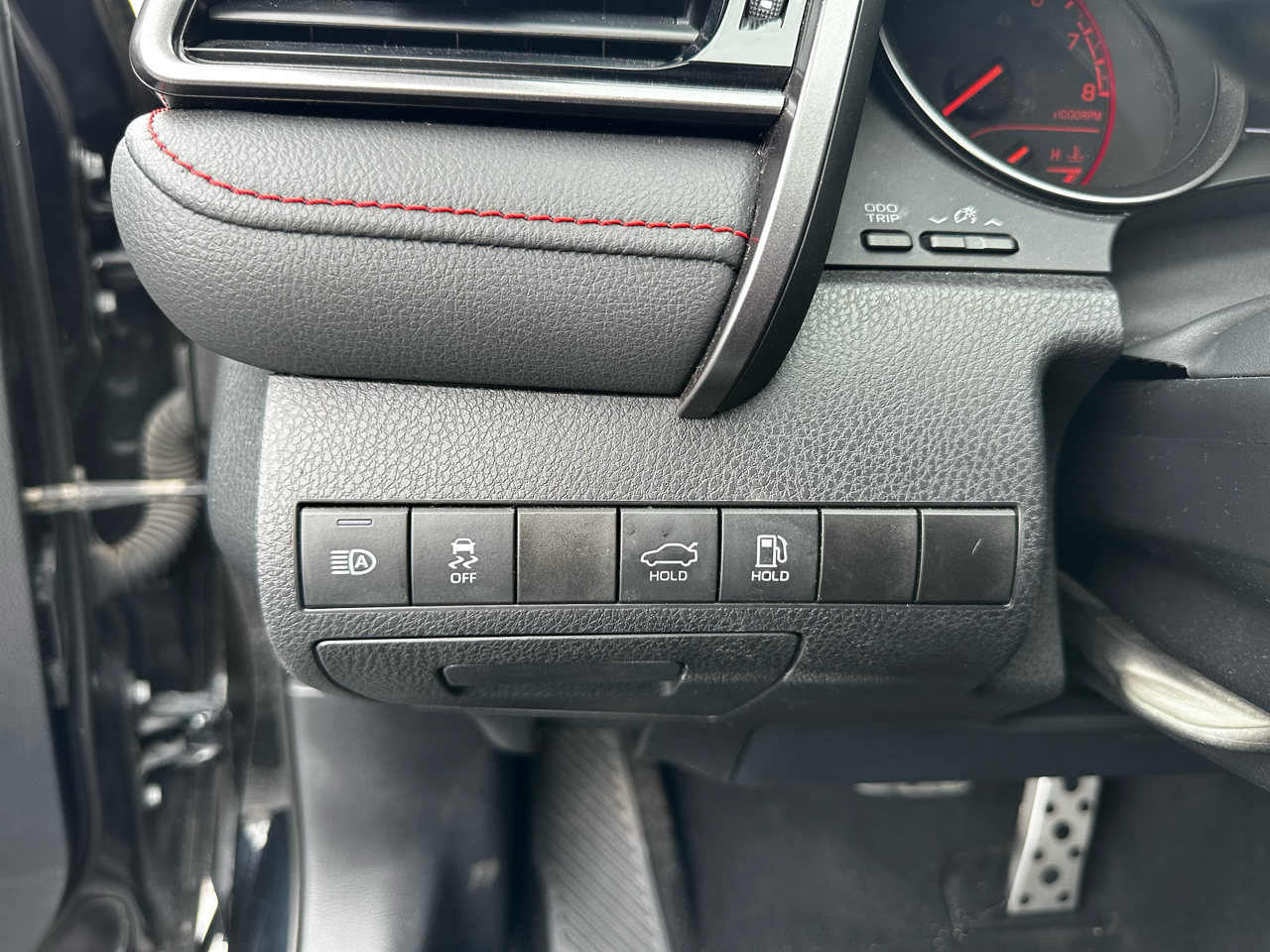 2021 Toyota Camry TRD V6 photo 16