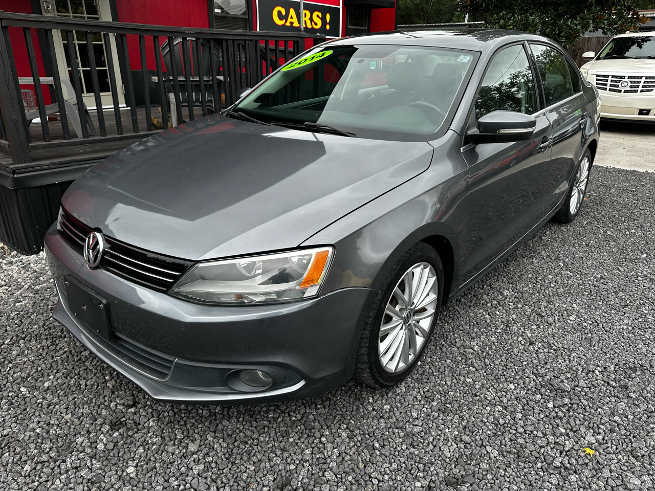 2014 Volkswagen Jetta SEL TDI photo 2