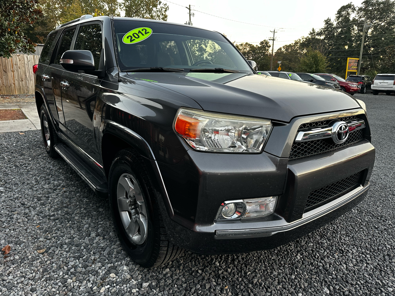 Toyota 4Runner RWD 4dr L4 SR5 (Natl) 2012