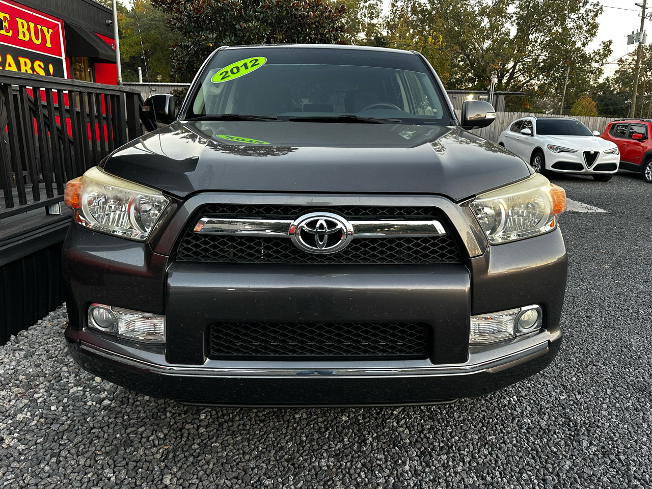 Toyota 4Runner RWD 4dr L4 SR5 (Natl) 2012