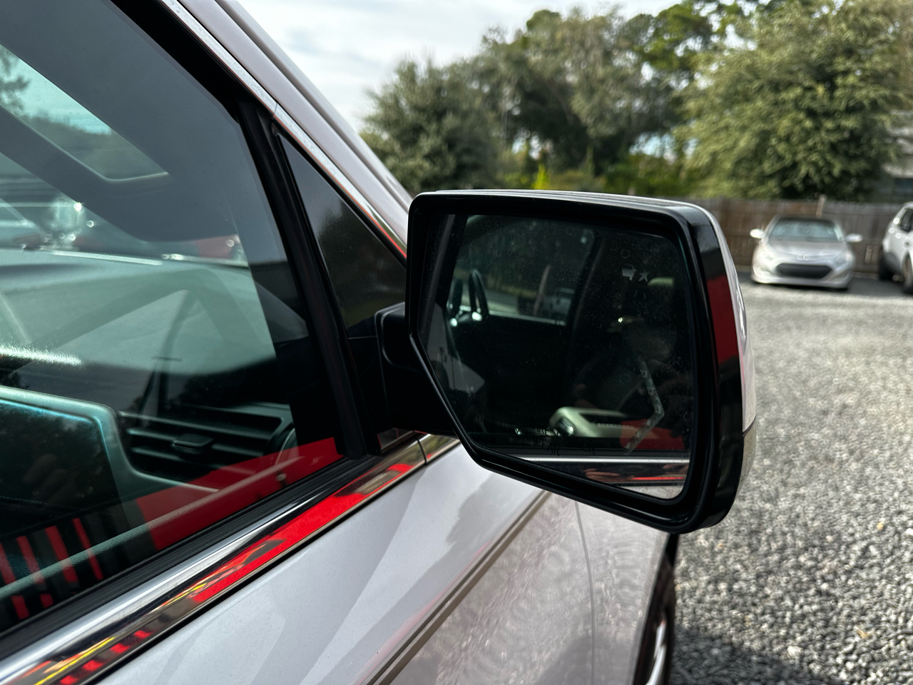 GMC Yukon 4WD 4dr SLT 2017