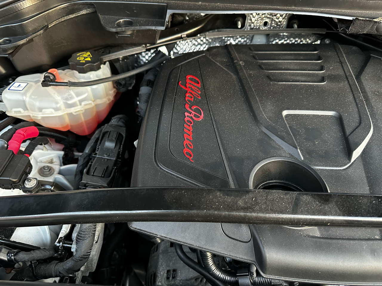 Alfa Romeo Stelvio Sport RWD 2019