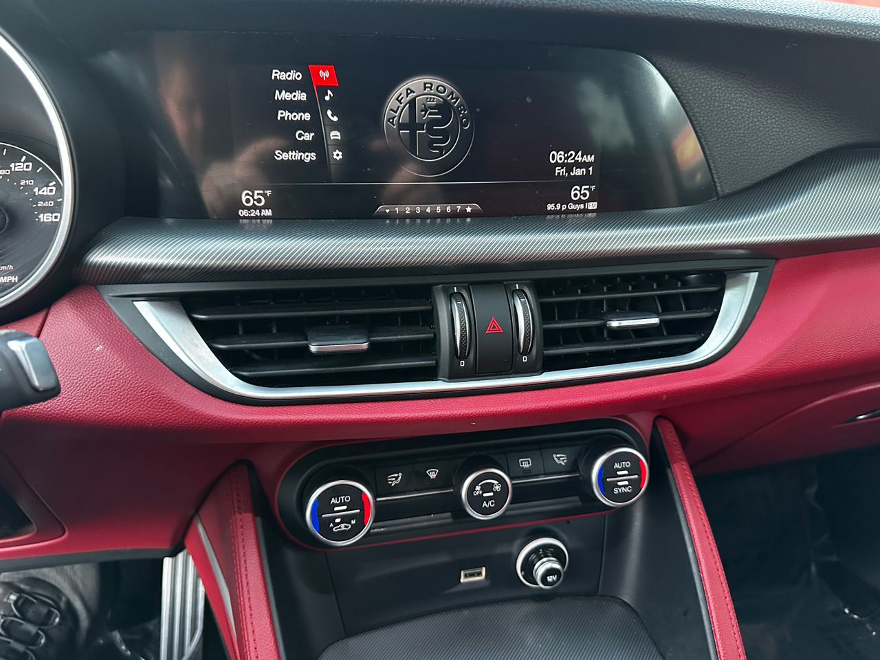 Alfa Romeo Stelvio Sport RWD 2019