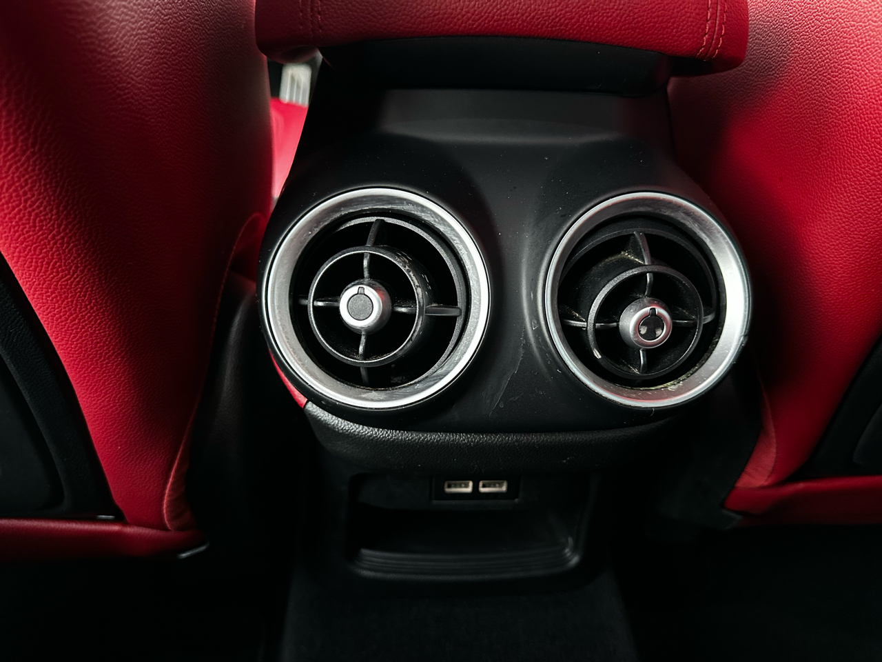 Alfa Romeo Stelvio Sport RWD 2019