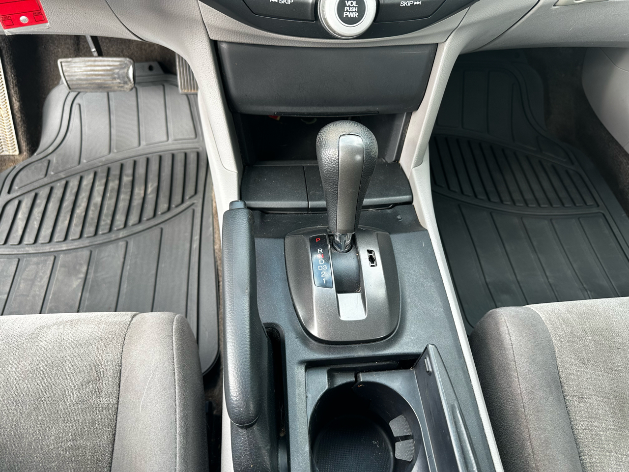 Honda Accord Sdn 4dr I4 Auto LX 2010