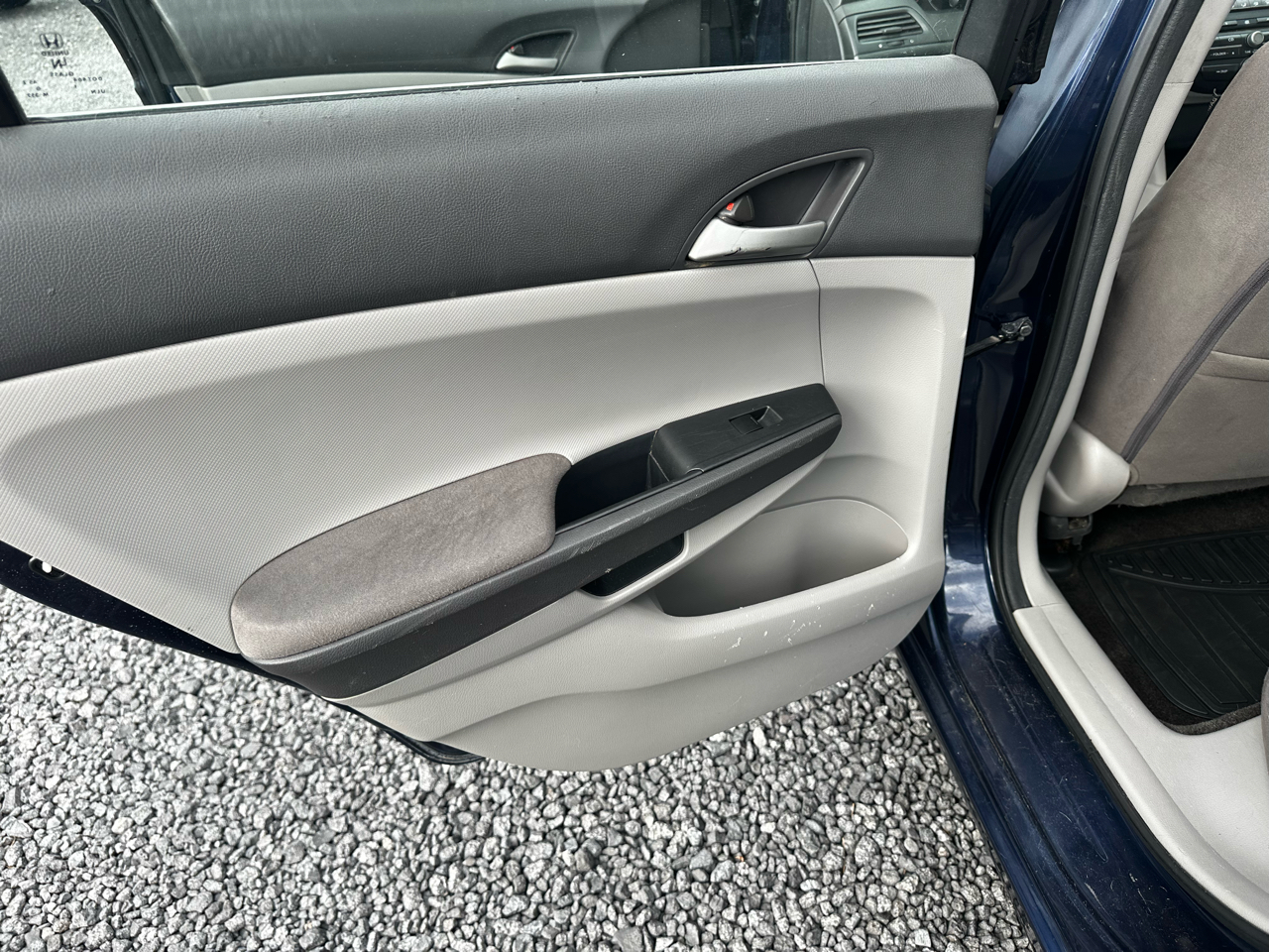 Honda Accord Sdn 4dr I4 Auto LX 2010