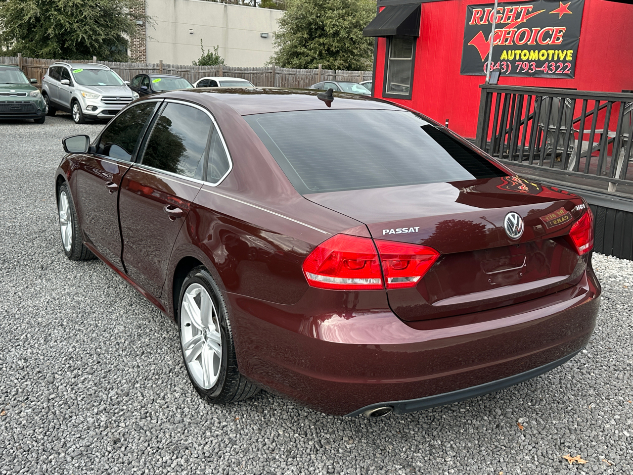 Volkswagen Passat 4dr Sdn 2.0L DSG TDI SE w/Sunroof 2014