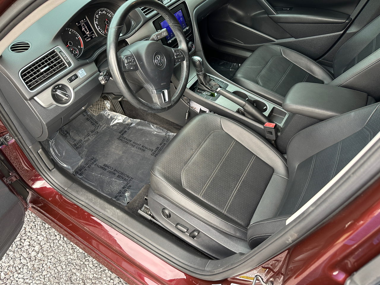 Volkswagen Passat 4dr Sdn 2.0L DSG TDI SE w/Sunroof 2014