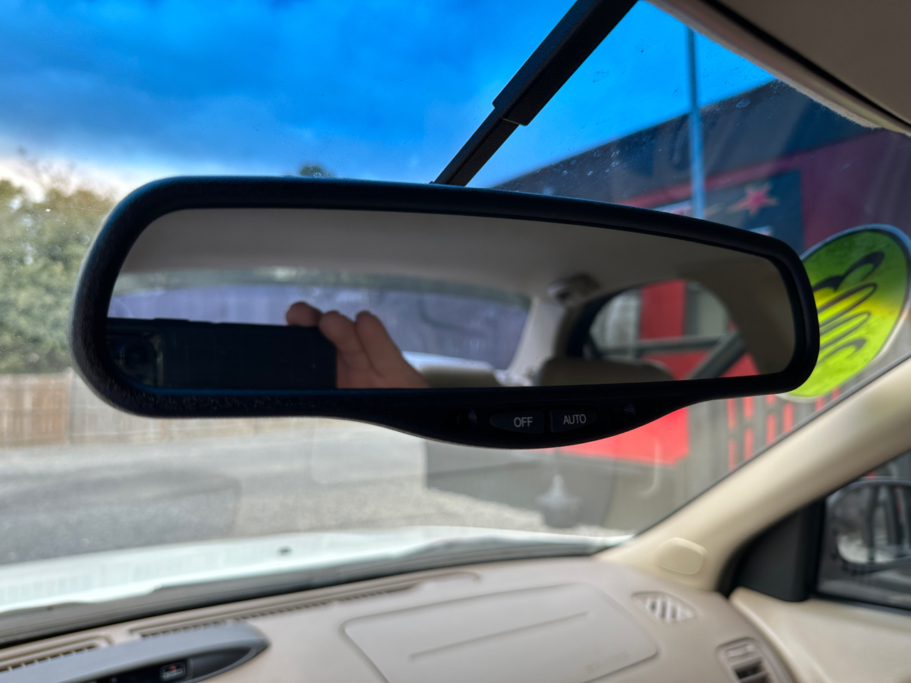 Nissan Maxima 4dr Sdn SE Auto 2003