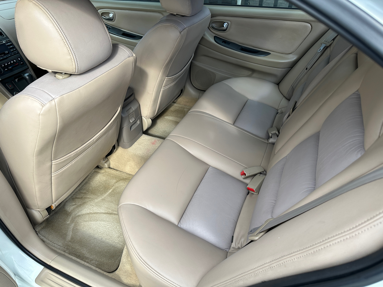 Nissan Maxima 4dr Sdn SE Auto 2003