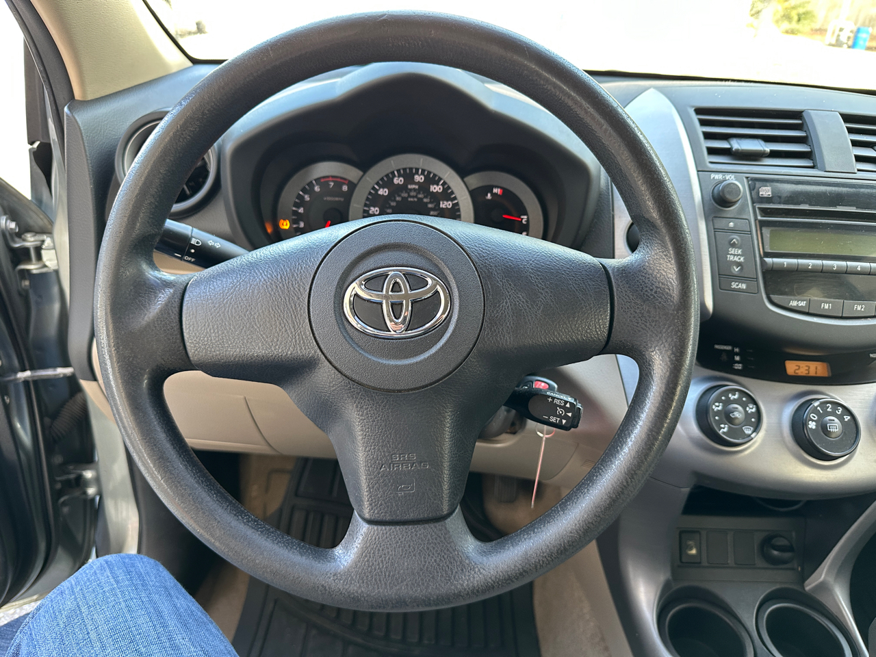 Toyota RAV4 FWD 4dr V6 5-Spd AT (Natl) 2008